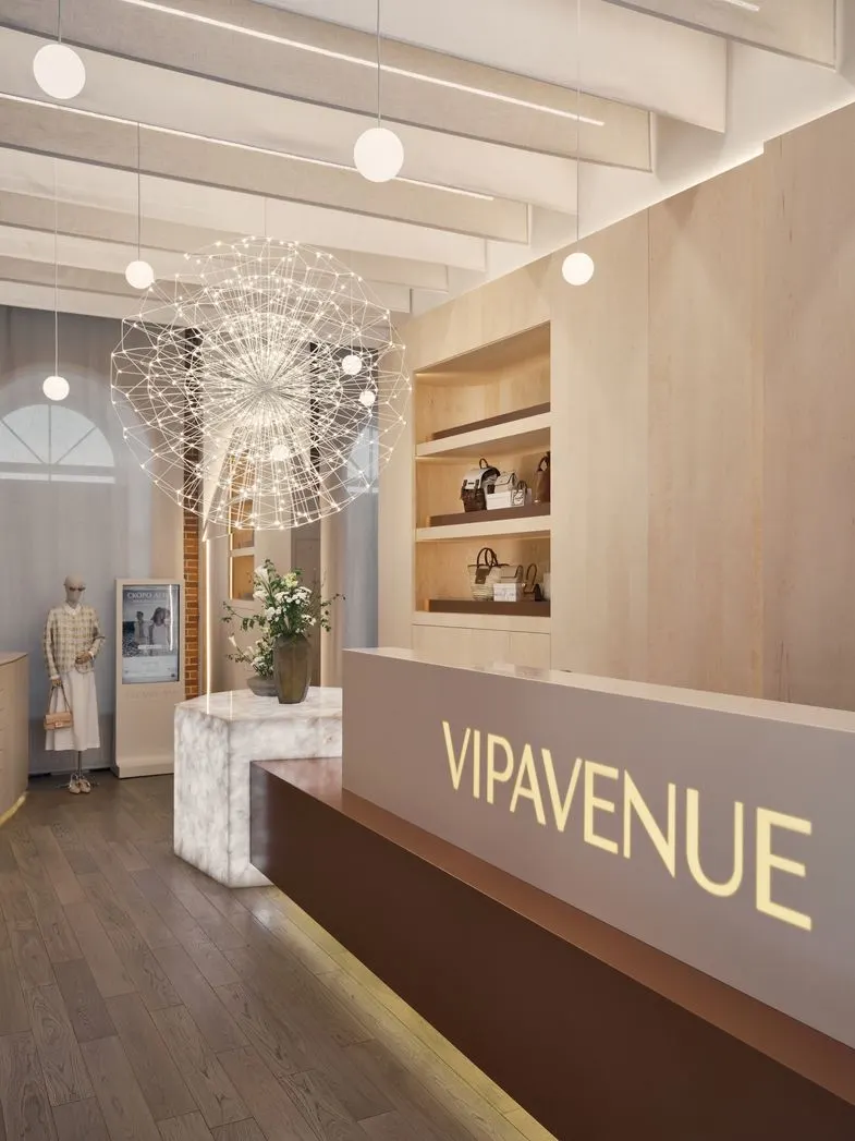 Бутик «VIPAVENUE» — фото 1